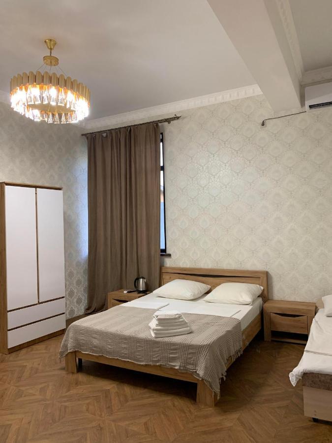 Mini Hotel Amra 피준다 외부 사진